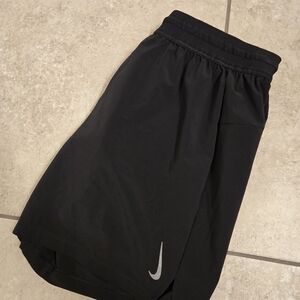 Nike Men's Black Sports Shorts